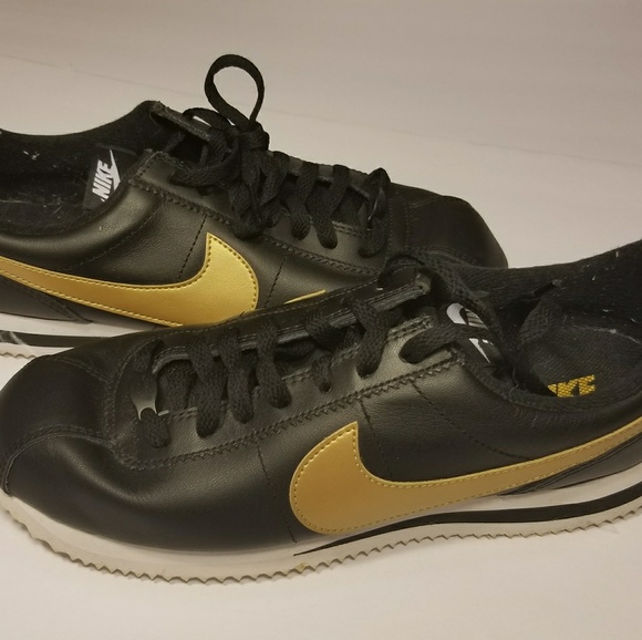 Nike Other - Nike Cortez 72 Size 9.5